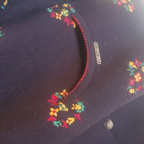 Geiger Austria Sz. 40 M L Embroidered Art 100% Boiled Navy Blue Wool Cardigan - Picture 6 of 12